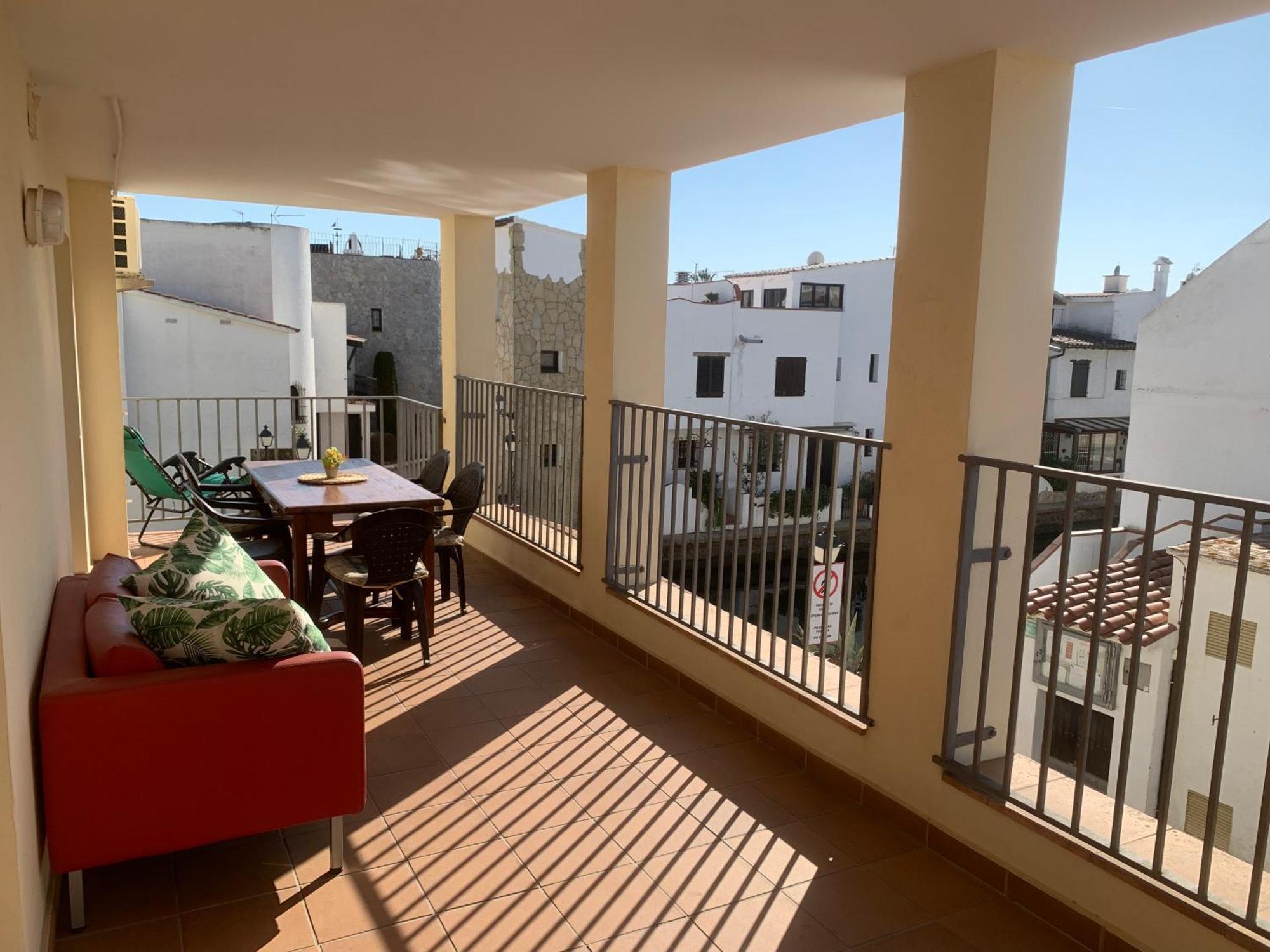 Waterside Apartment - Two Bedroom Empuriabrava Exterior photo