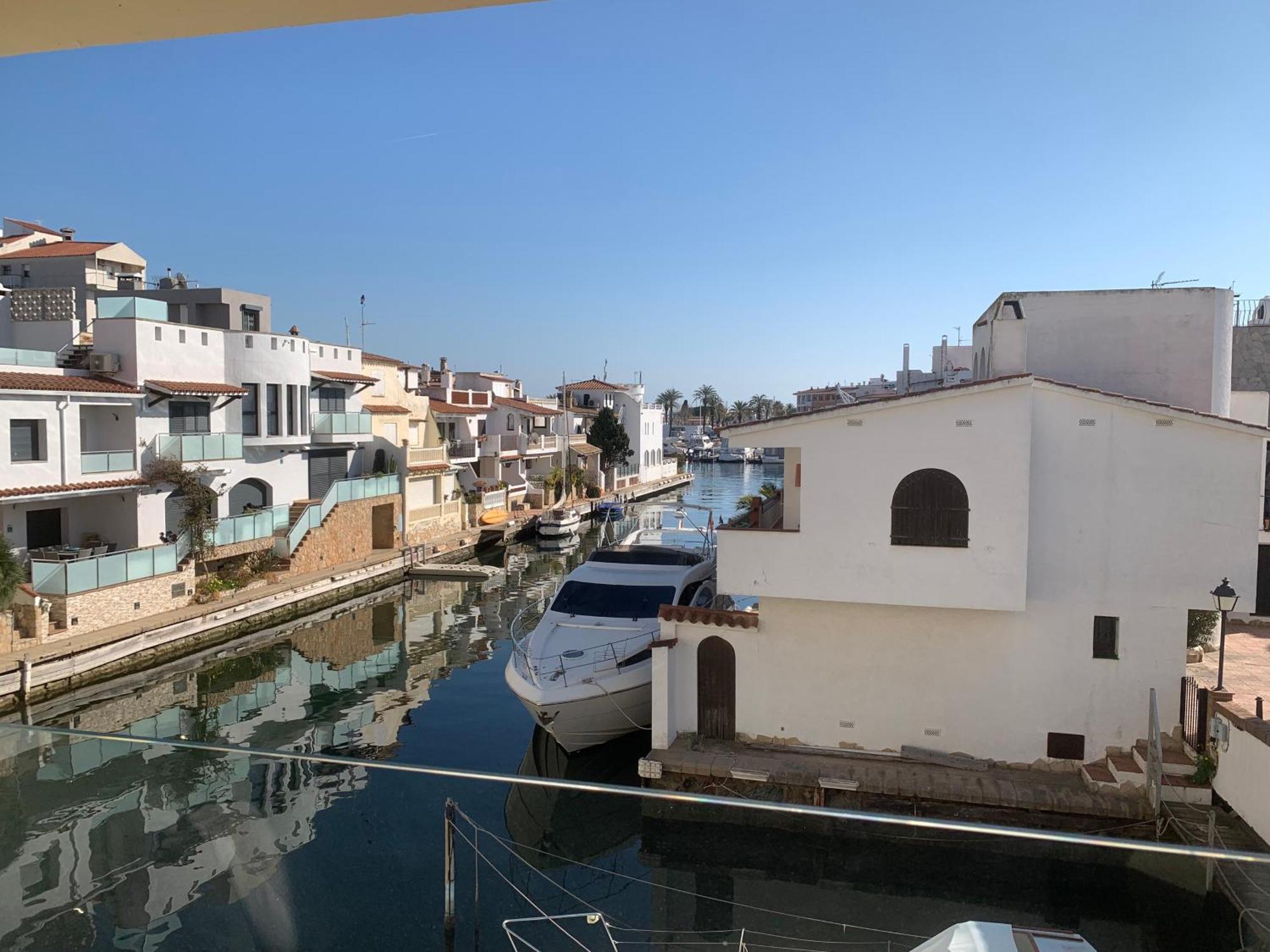 Waterside Apartment - Two Bedroom Empuriabrava Exterior photo