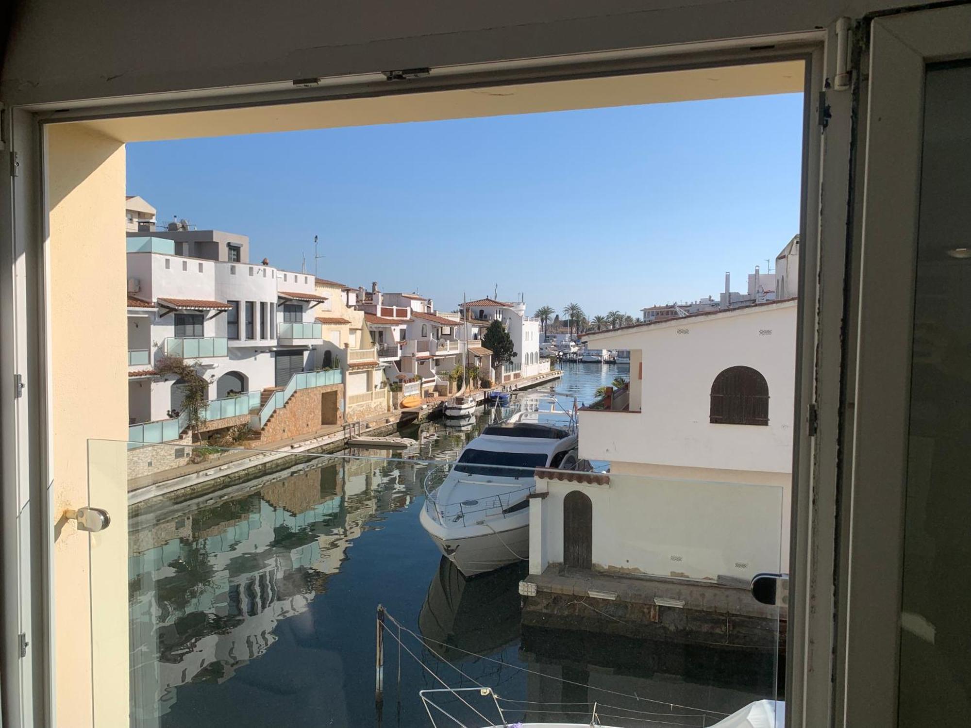 Waterside Apartment - Two Bedroom Empuriabrava Exterior photo