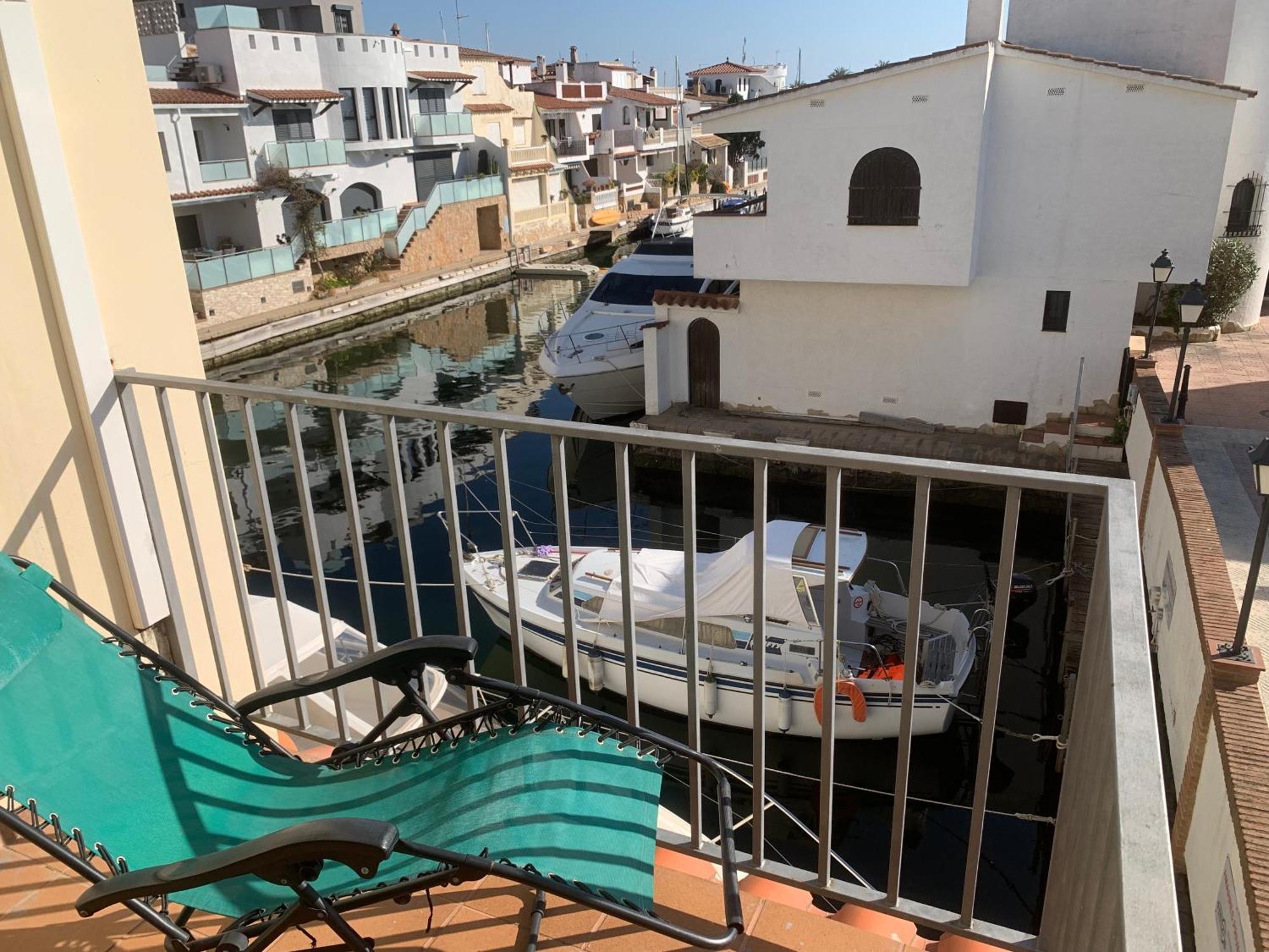 Waterside Apartment - Two Bedroom Empuriabrava Exterior photo