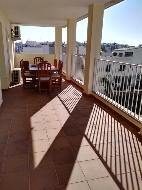 Waterside Apartment - Two Bedroom Empuriabrava Room photo