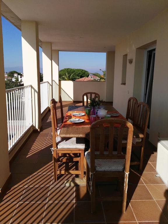 Waterside Apartment - Two Bedroom Empuriabrava Room photo